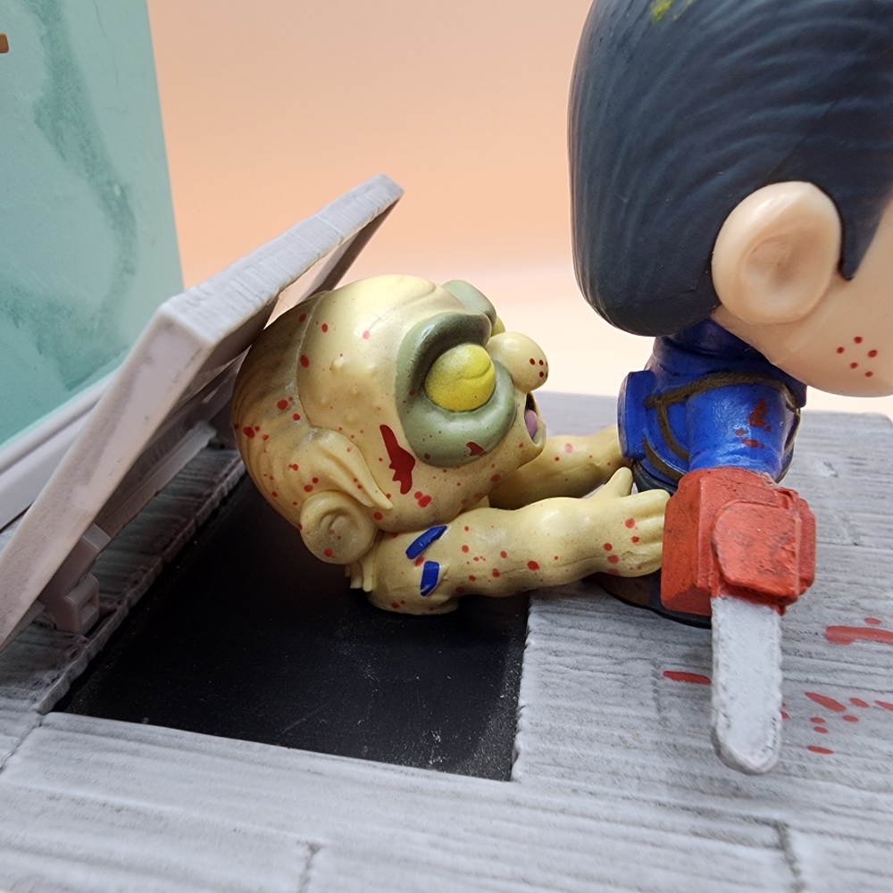 2018 Evil Dead 2 Ash vs Henrietta Super Emo Friends Loot Crate - Picture 4 of 8